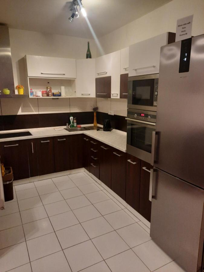 Apartmán Zuzu Trencin Exterior foto