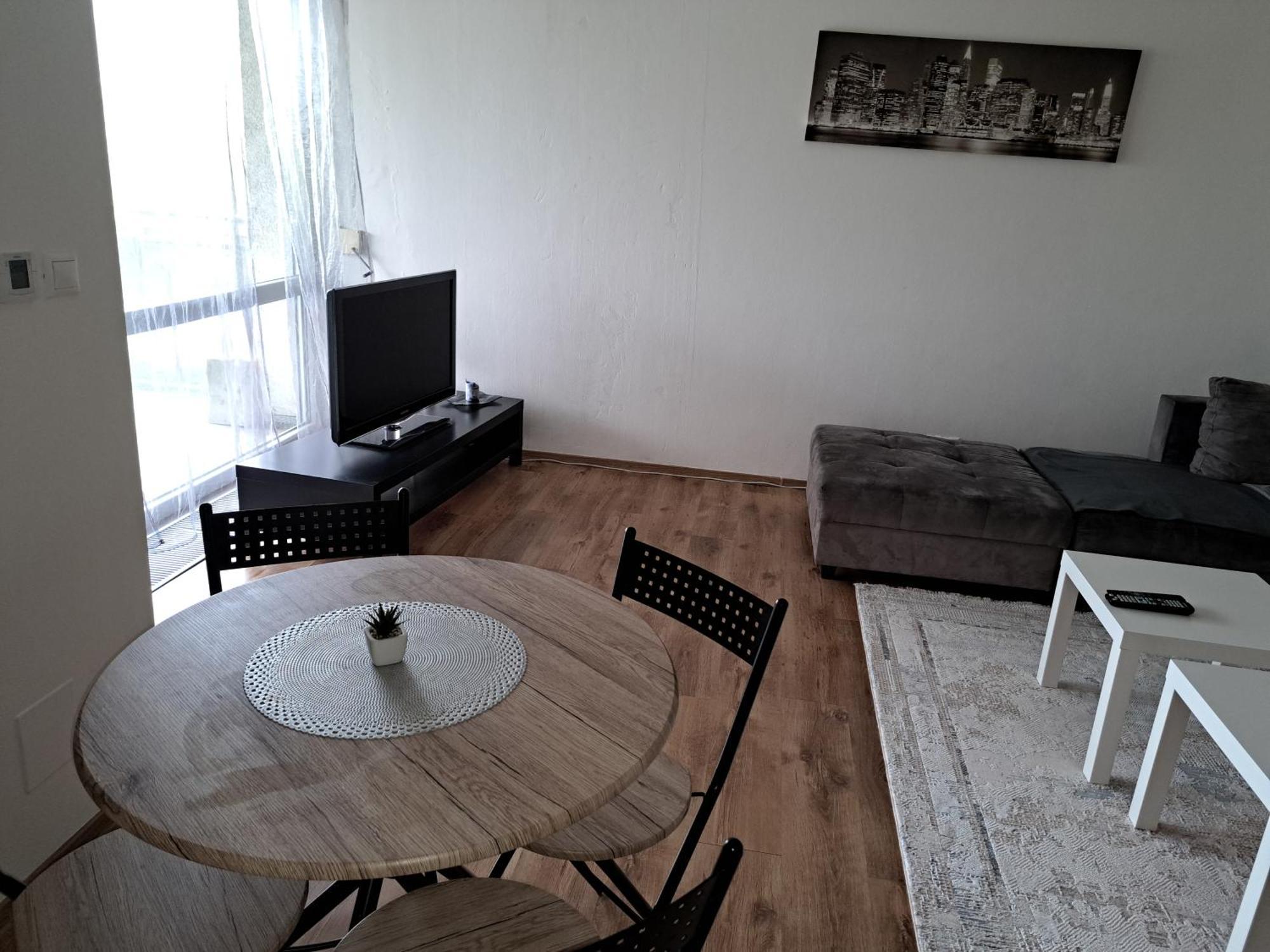 Apartmán Zuzu Trencin Exterior foto
